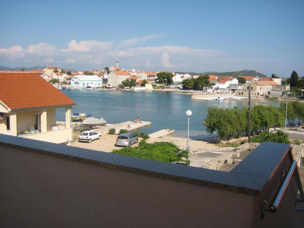 Apartments Jakovcev Betina  Exterior photo