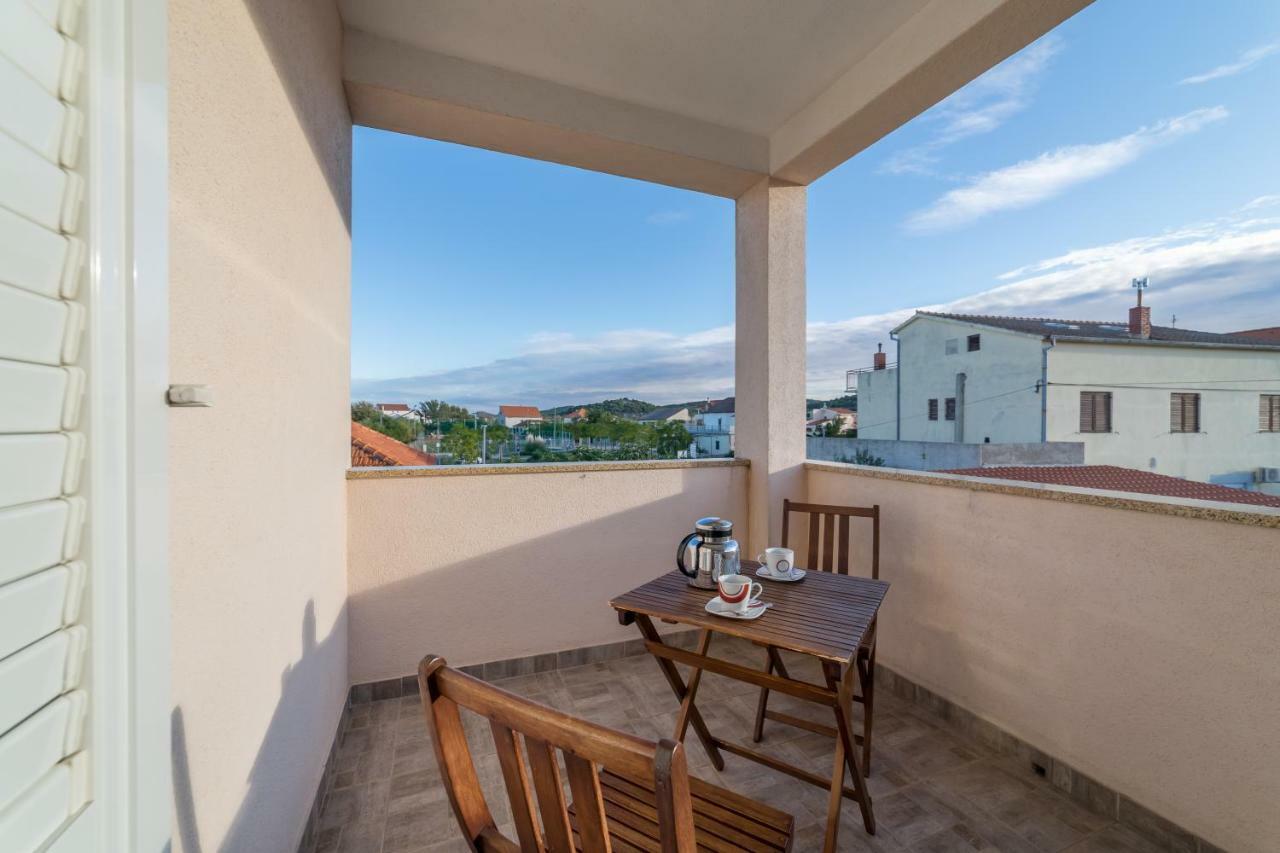 Apartments Jakovcev Betina  Exterior photo